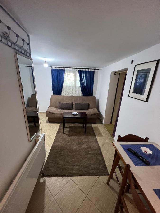 A & A Apartman Podgorica Luaran gambar